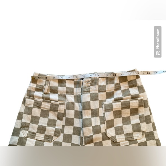 Checkered Cream & Tan Wide Leg Jeans. Size Large (Youth). - Picture 4 of 7